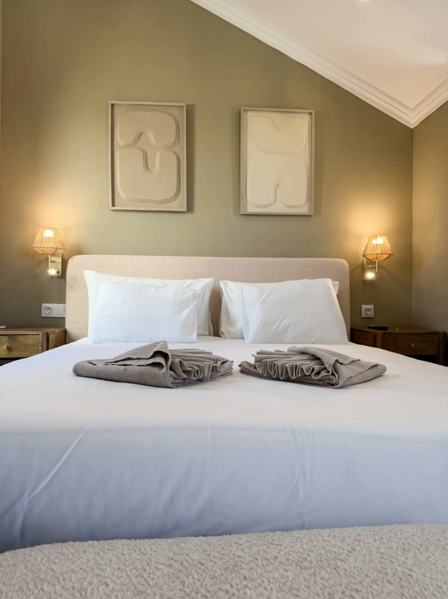 Quarto do apartamento em Vilamoura depois da reabilitação